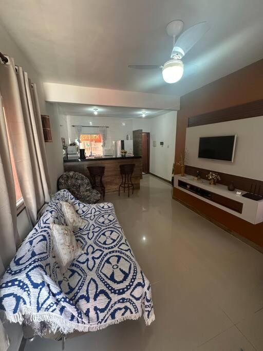 Casa Em Com Churrasqueira